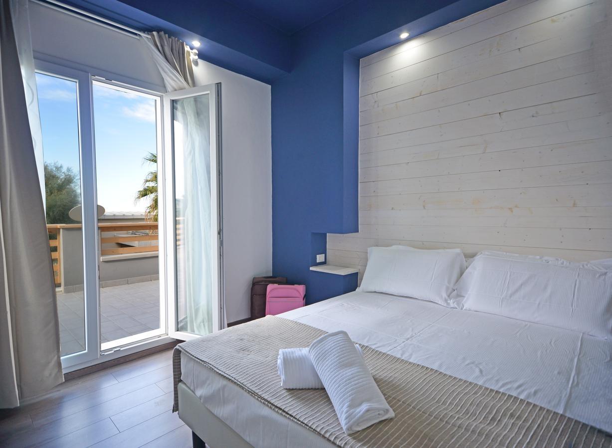 Hotel Della Contrada Marina di Cecina Extérieur photo