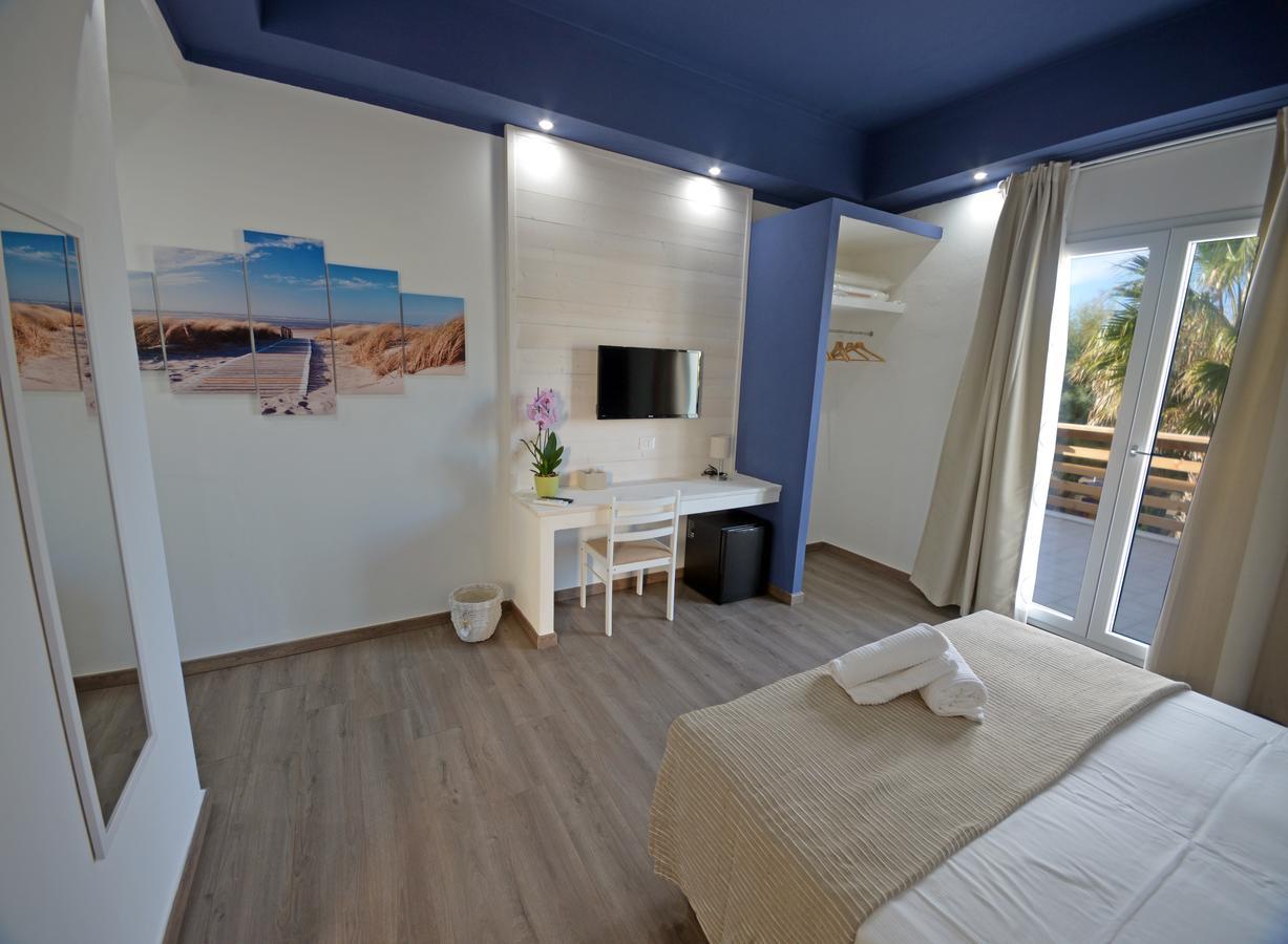 Hotel Della Contrada Marina di Cecina Extérieur photo