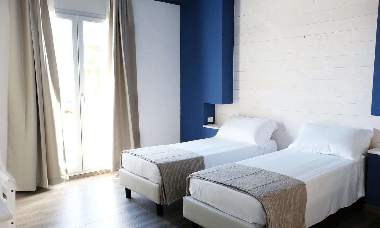 Hotel Della Contrada Marina di Cecina Extérieur photo